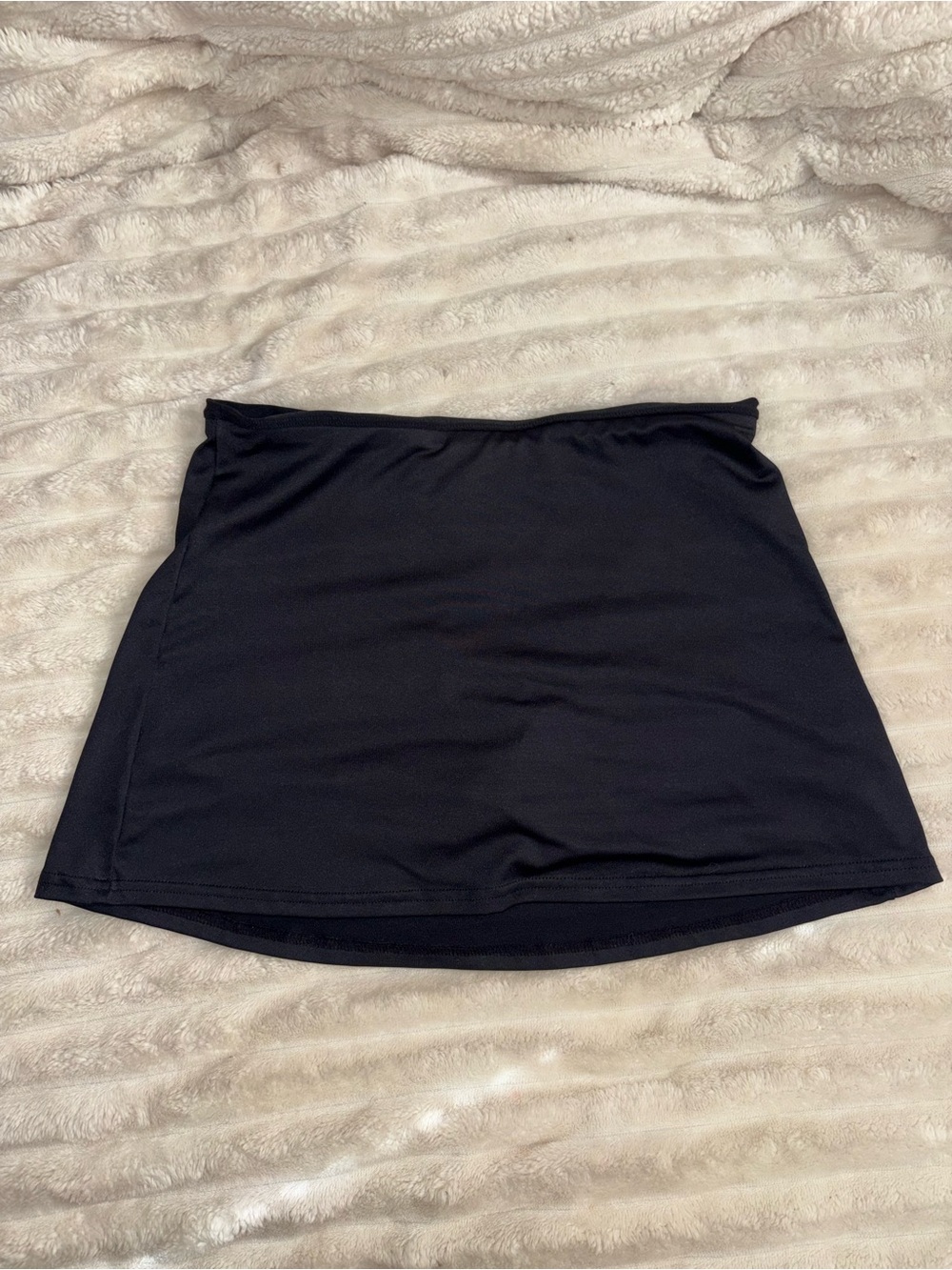 LOMON Black Mini Skirt – Size S